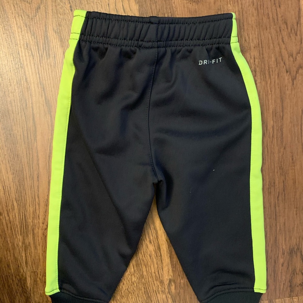 Pants - Picture 2 of 4